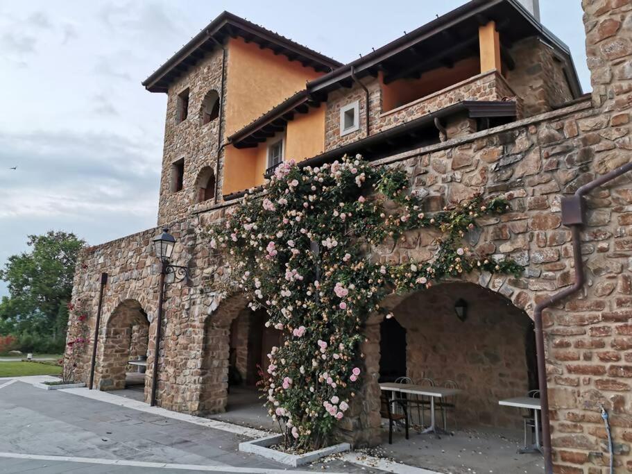 Appartamento La Mimosa Monti di Licciana Nardi Εξωτερικό φωτογραφία